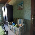 Casa Il Mandorlo Vakantiehuis Domusnovas
