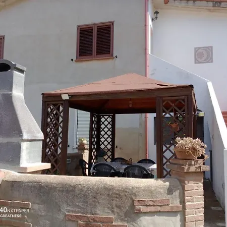 Casa Il Mandorlo * Domusnovas