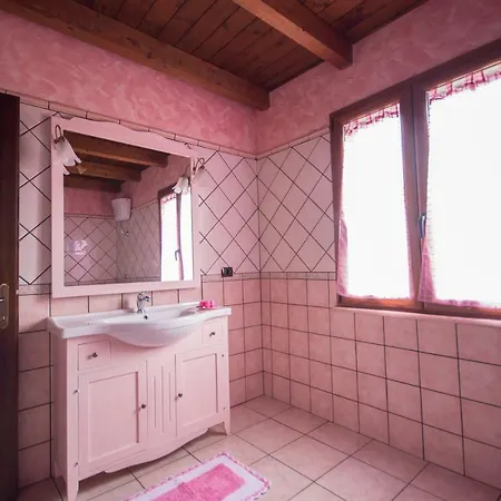 Casa Il Mandorlo * Domusnovas