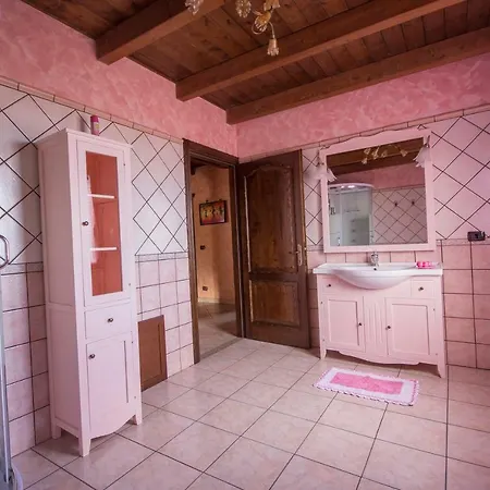 Holiday home Casa Il Mandorlo *