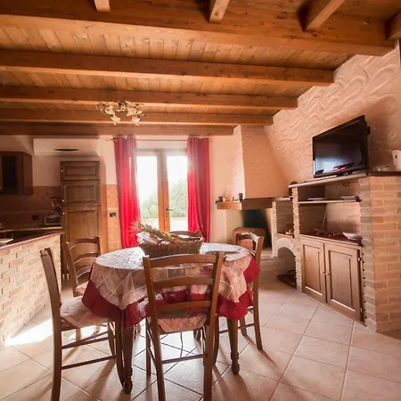 Casa Il Mandorlo Holiday home *
