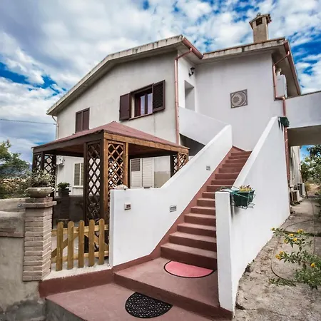 Casa Il Mandorlo * Domusnovas